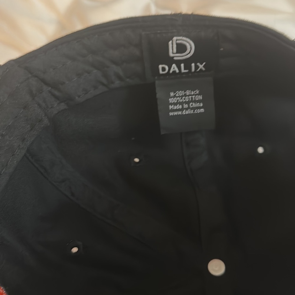 PRIDE Hat 🖤 - Picture 3 of 3